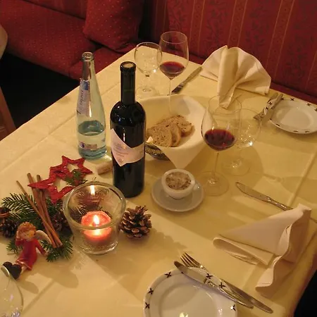 Landgasthof Gut Marienbildchen 3* 로에트겐