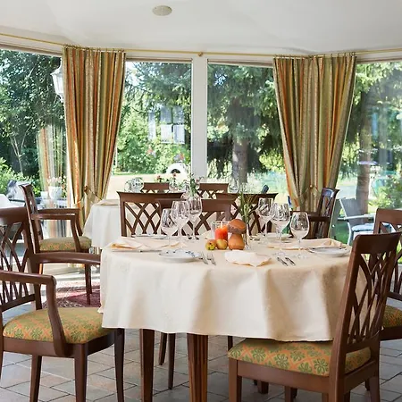 Landgasthof Gut Marienbildchen Guest house Roetgen
